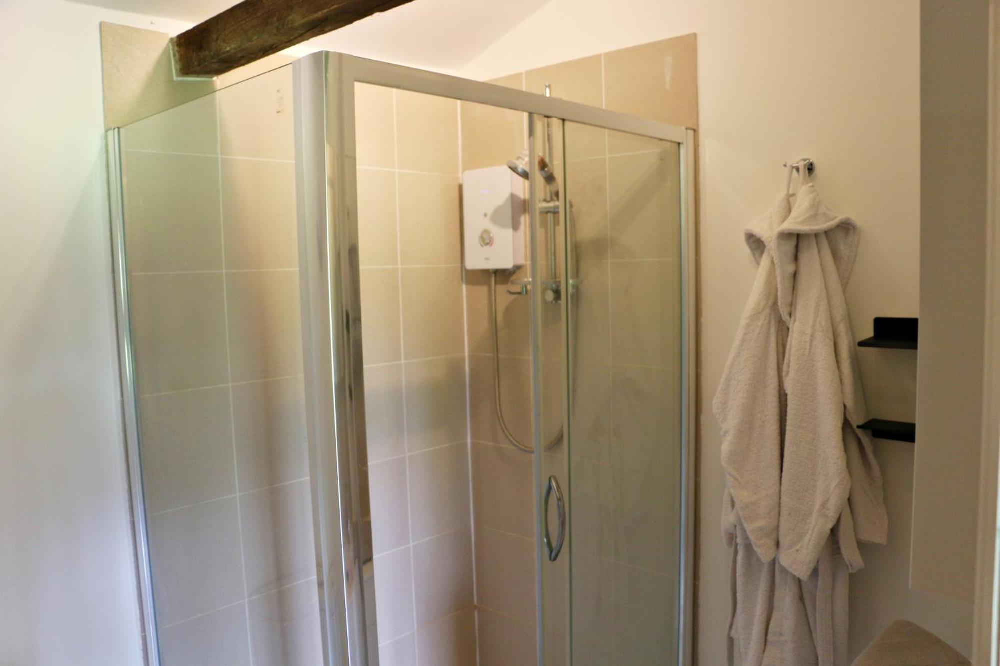 The - 2 Acres Of Garden With Hot Tub And Fire Pit And Bbq * East Harling